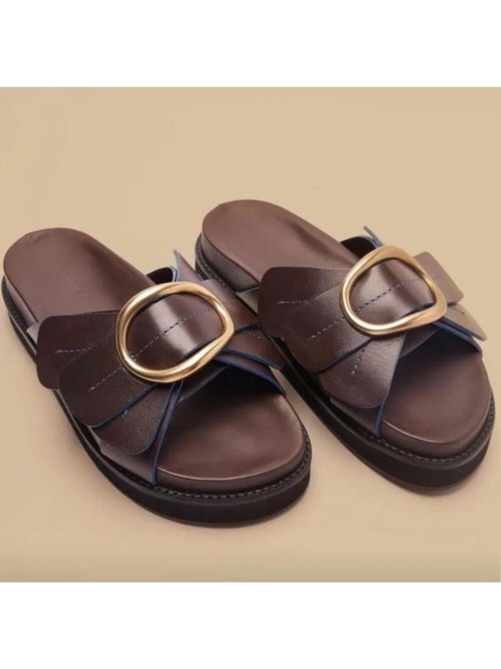 Farm Rio Daisy Sandal with Gold-Tone Detail Size 38 in Coffee Brown